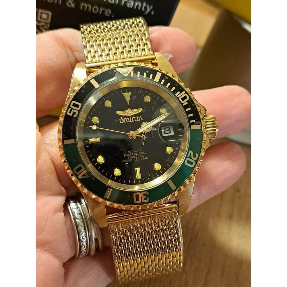 Invicta pro diver